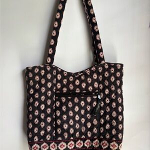Chic Black and Red Vera Bradley Tote Tear Drop Design